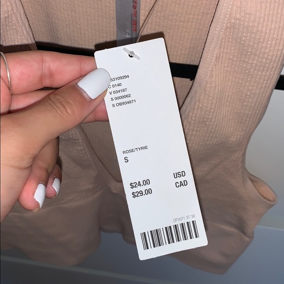 Urban outfitters low v muscle tee. - Picture 2 of 2